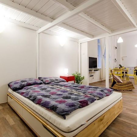 Clove Apartment Budapest Esterno foto