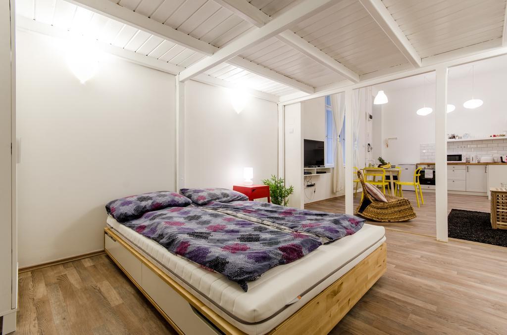 Clove Apartment Budapest Esterno foto